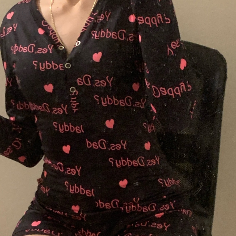 Yes Daddy Black And Pink Hearts Sleepwear Romper / One Piece
